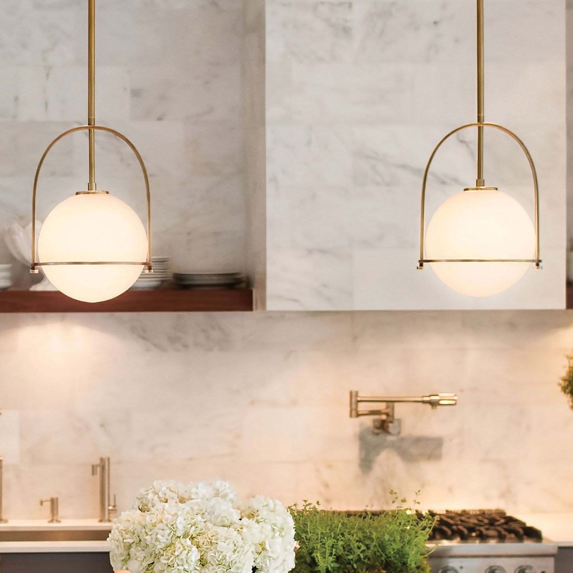 Shining a Light on Kitchen Illumination: How to Choose the Perfect Lighting Fixtures for Your Culinary Space