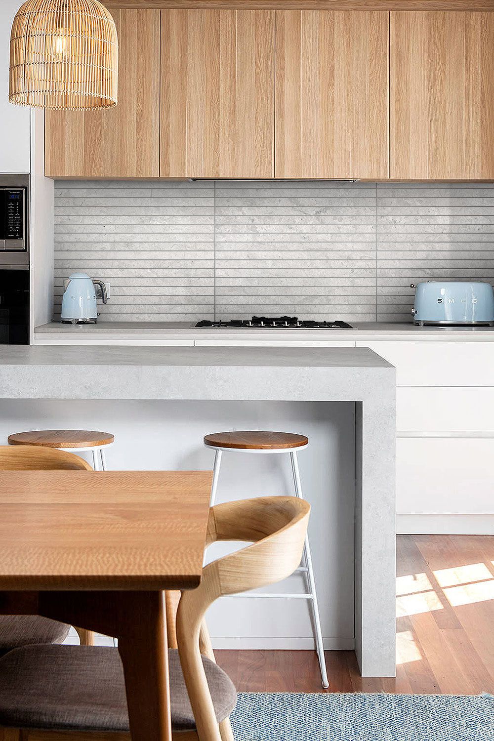 The Ultimate Guide to Choosing and Installing a Stunning Kitchen Backsplash