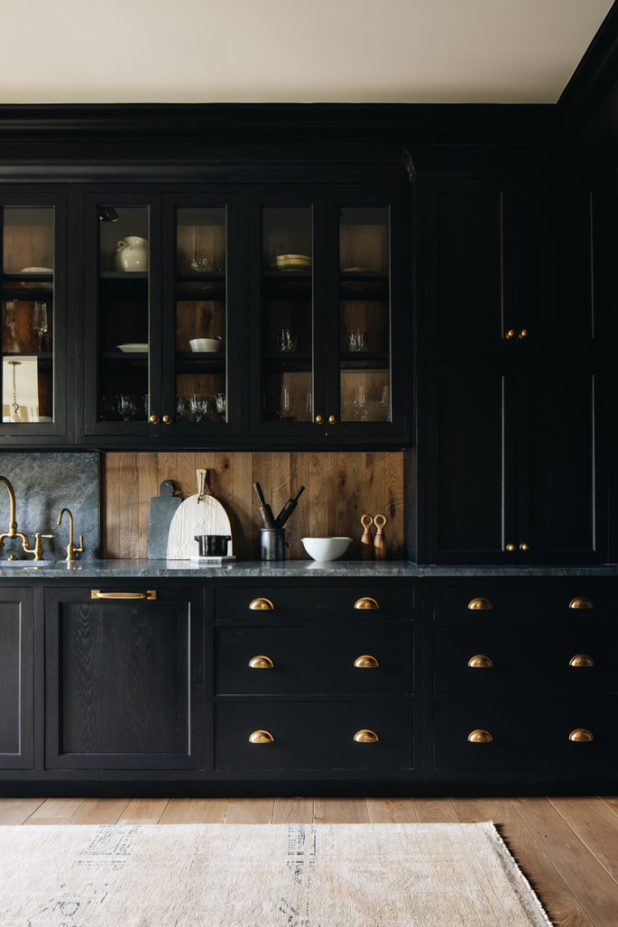 black kitchen cabinets