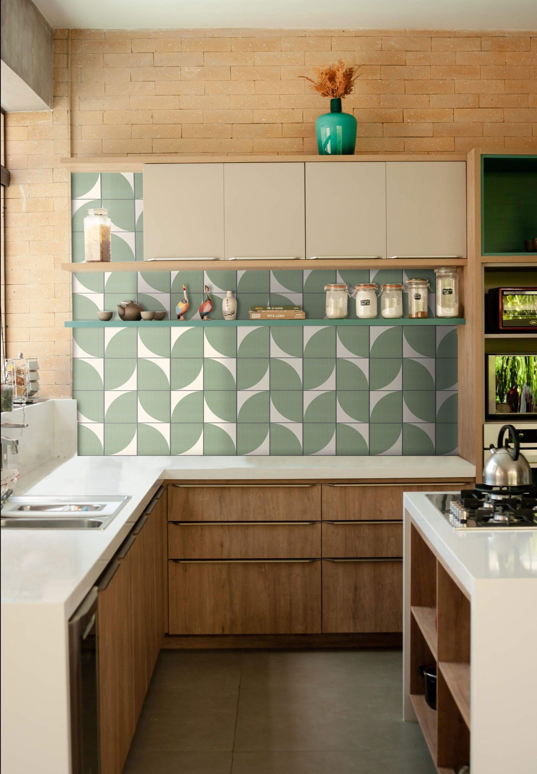 Transform Your Kitchen with a Stunning Tile Backsplash