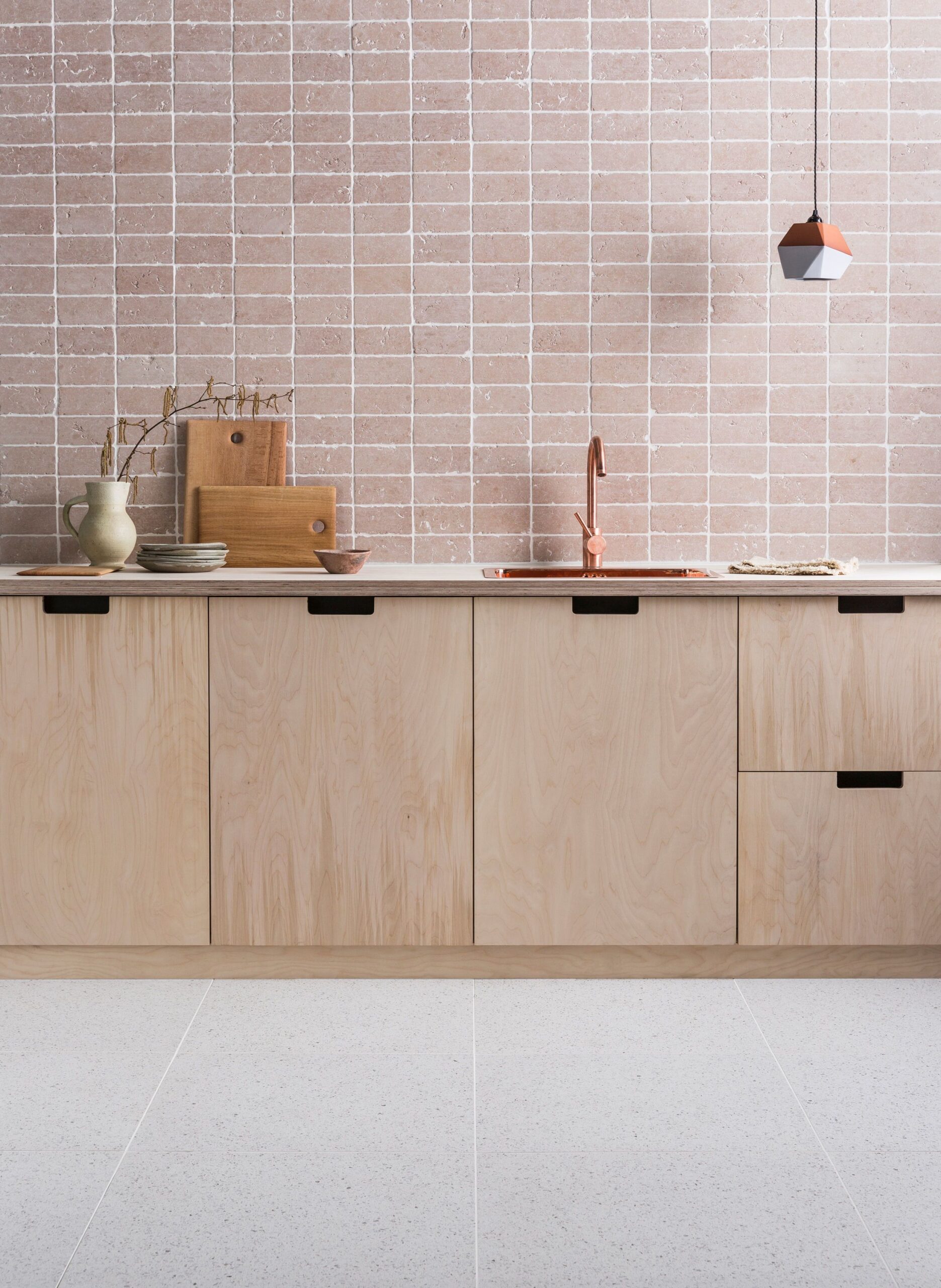 The Ultimate Guide to Choosing the Perfect Kitchen Tile for Your Home