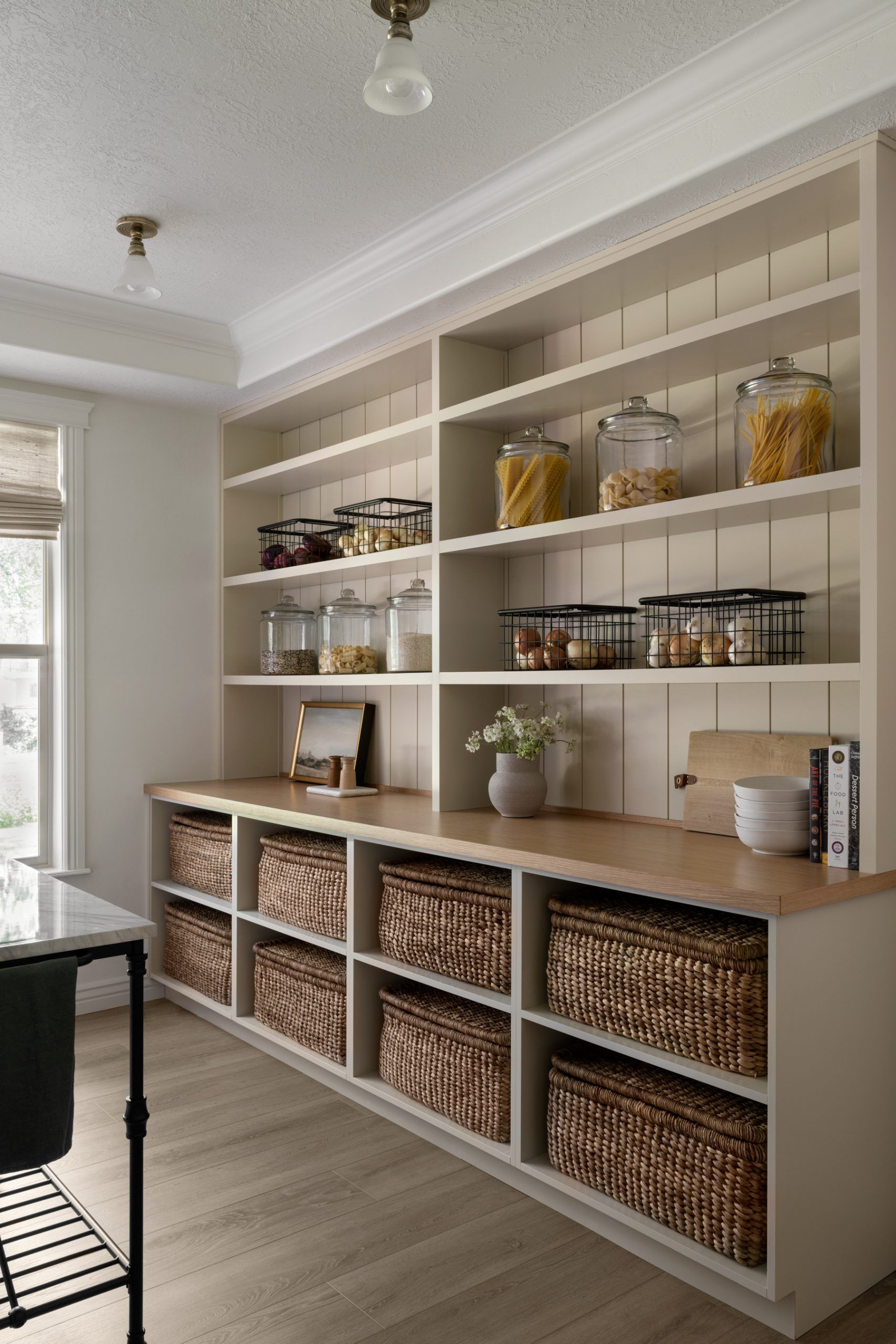 The Ultimate Guide to Organizing Your Kitchen with Stylish Shelving Solutions