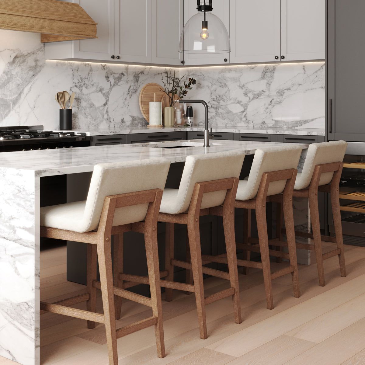 Choosing the Perfect Kitchen Bar Stools for Your Home