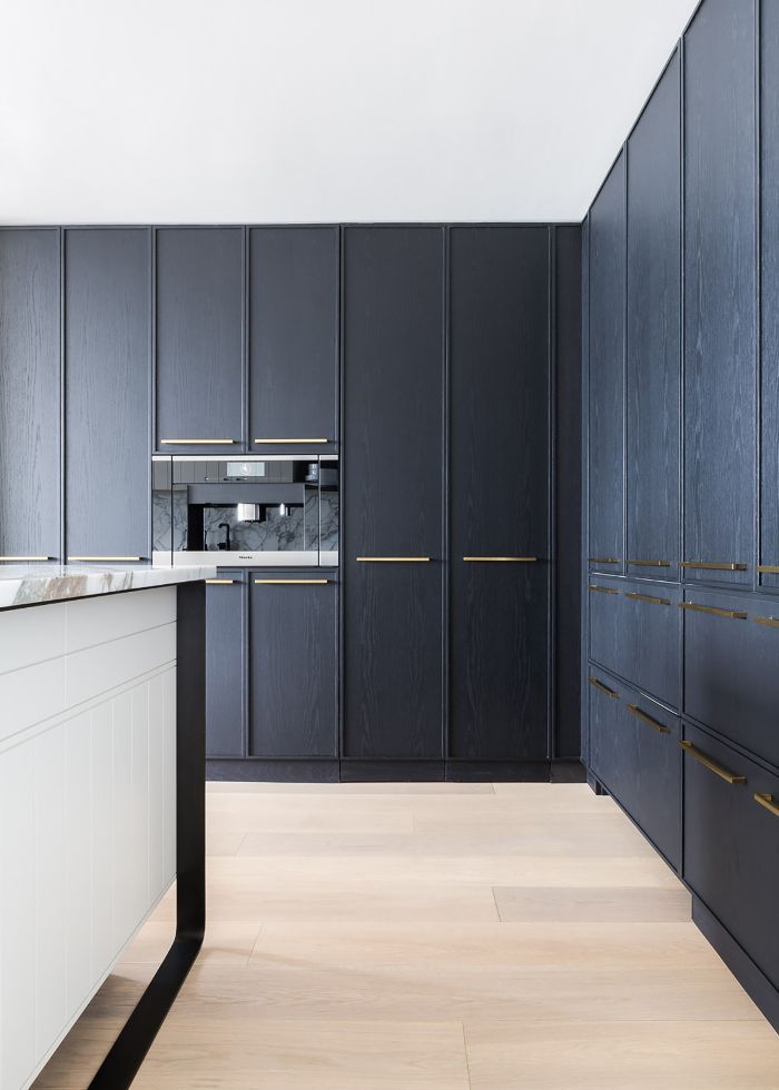 The Ultimate Guide to Choosing and Installing Kitchen Wall Cabinets