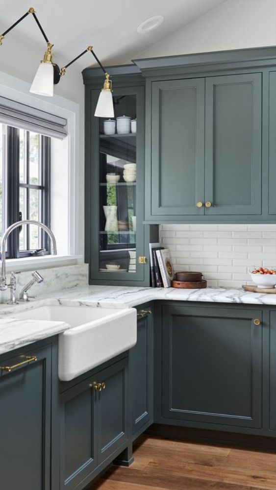 Choosing the Perfect Kitchen Colors: A Guide to Creating a Stylish and Functional Space
