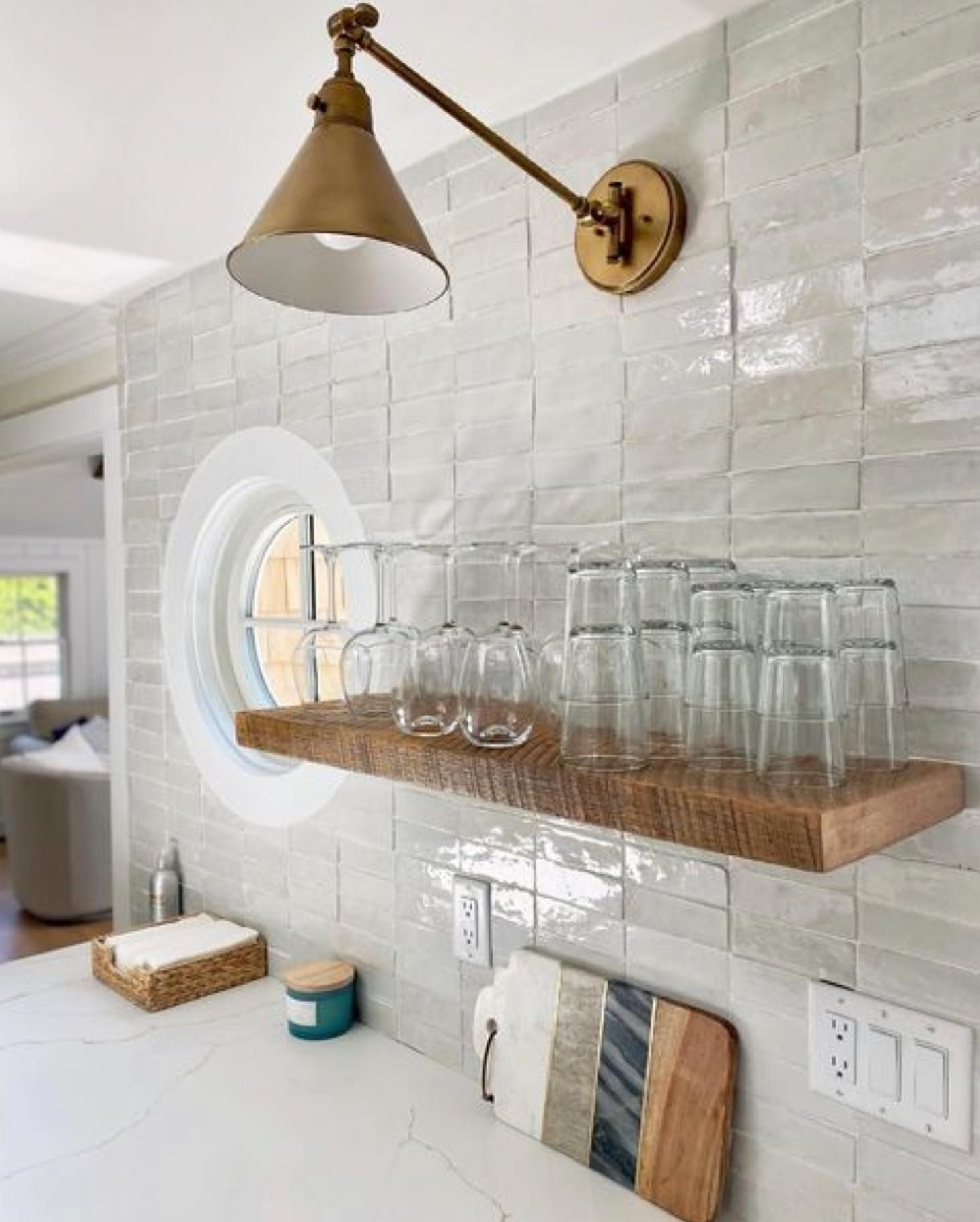 The Ultimate Guide to Choosing and Installing a Kitchen Tile Backsplash