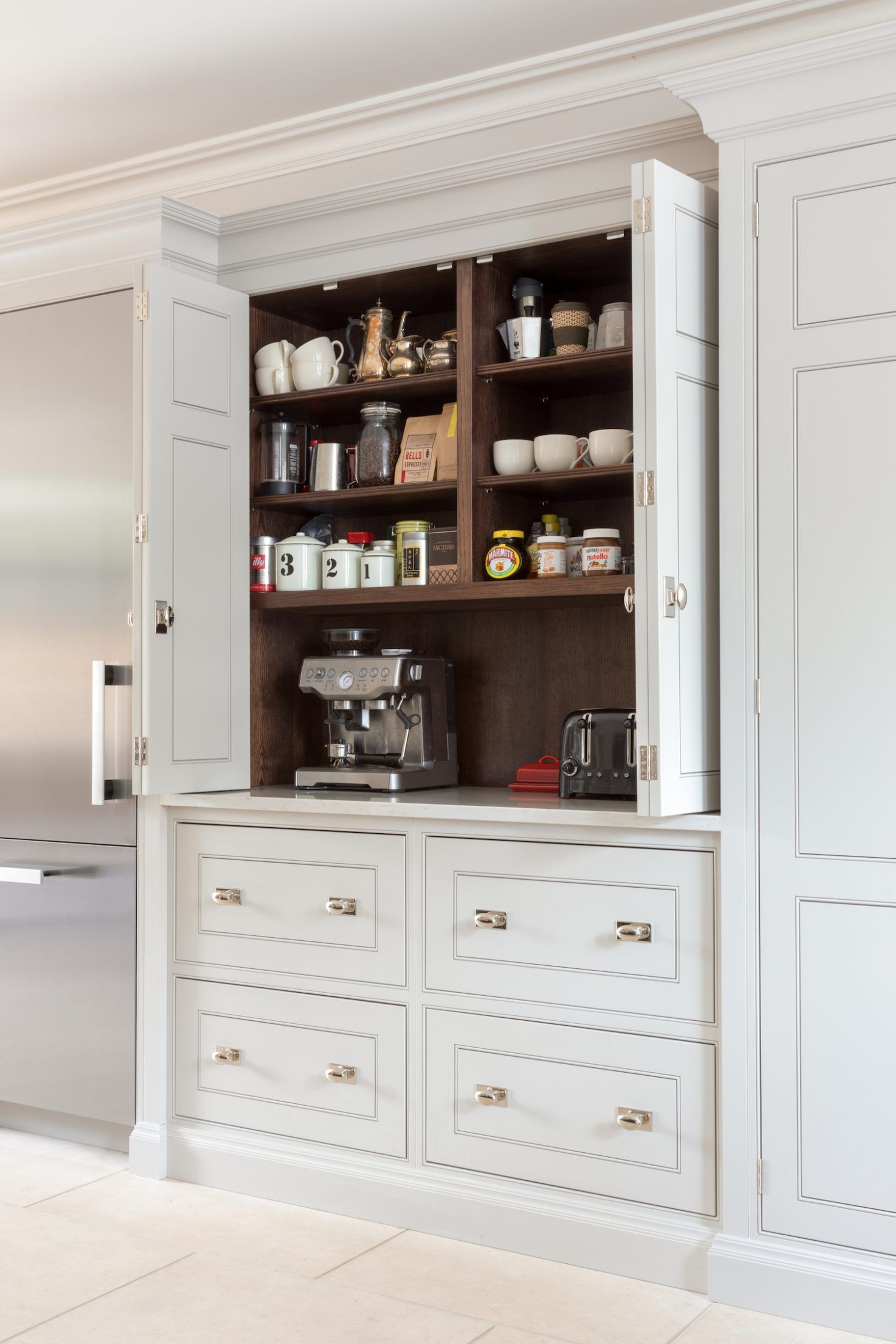 The Ultimate Guide to Organizing Your Kitchen Cupboards
