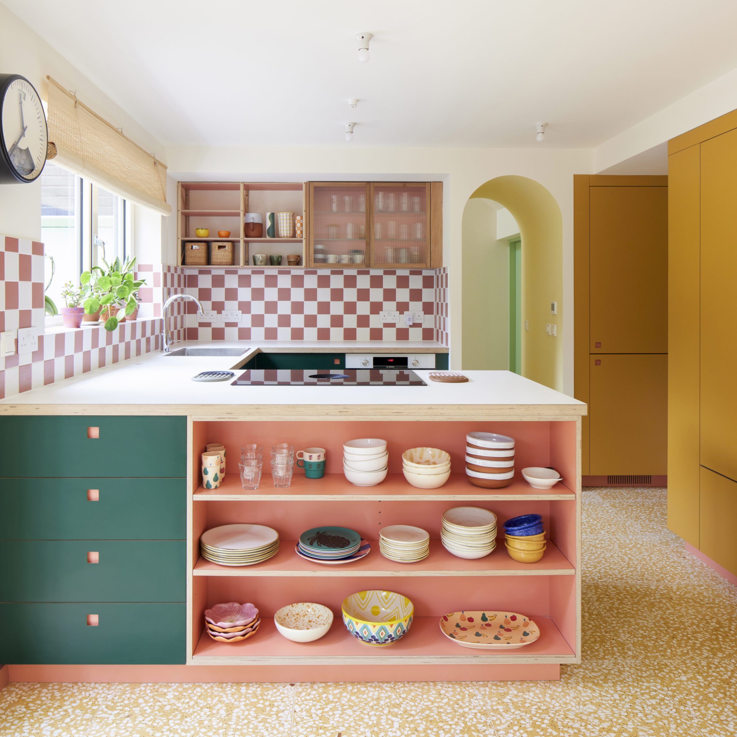 Brilliantly Bold: Colorful Kitchen Ideas to Brighten Up Your Space