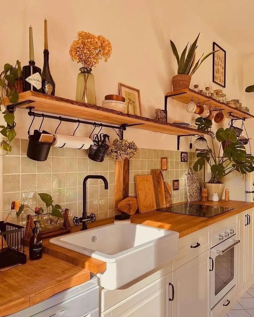 Bringing Boho Chic to the Kitchen: How to Create a Stylish and Eclectic Cooking Space