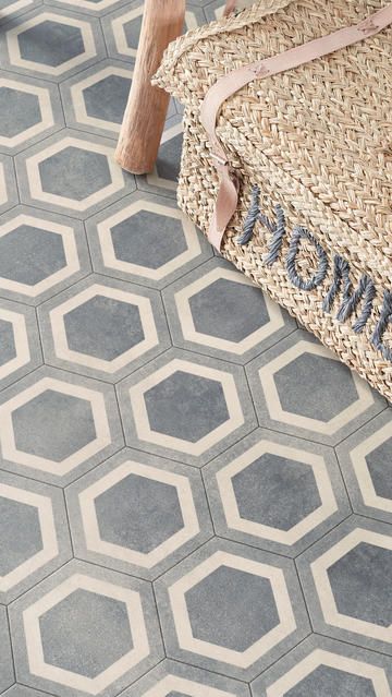Choosing the Best Kitchen Flooring for Your Home: A Comprehensive Guide