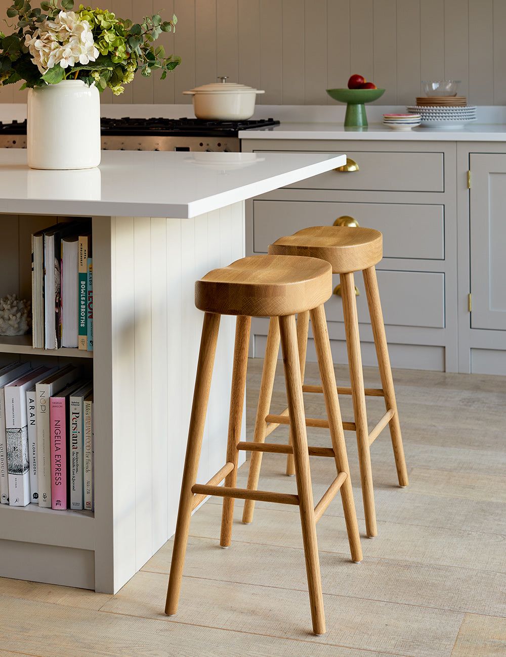 Choosing the Perfect Kitchen Stools for Your Home: A Guide