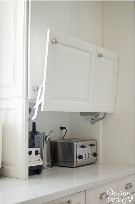 Clever Solutions for Organizing Your Kitchen with Storage Cabinets