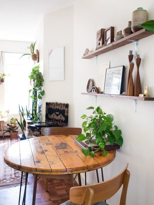 Compact and Charming: The Benefits of a Small Kitchen Table