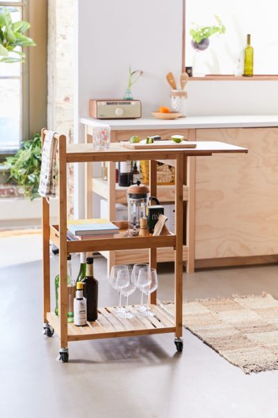Convenience and Style: The Benefits of Adding a Kitchen Cart to Your Home