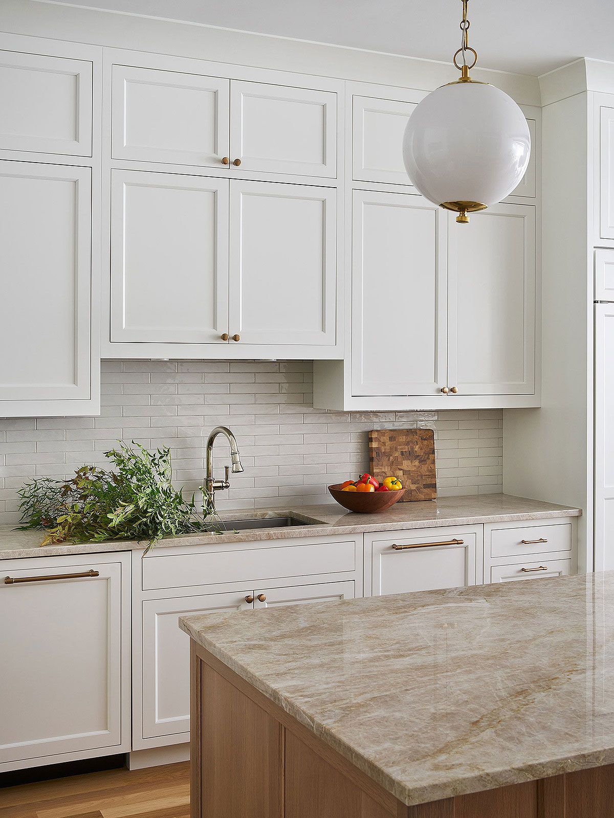 Embracing Elegance: The Timeless Allure  of White Kitchen Cabinets