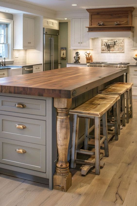 Exploring Modern and Functional Kitchen Island Designs