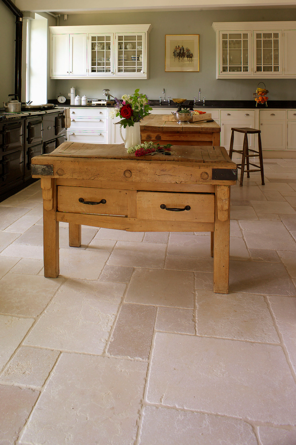 Exploring the Best Kitchen Flooring Options: A Comprehensive Guide