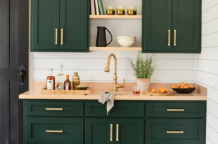 green kitchen