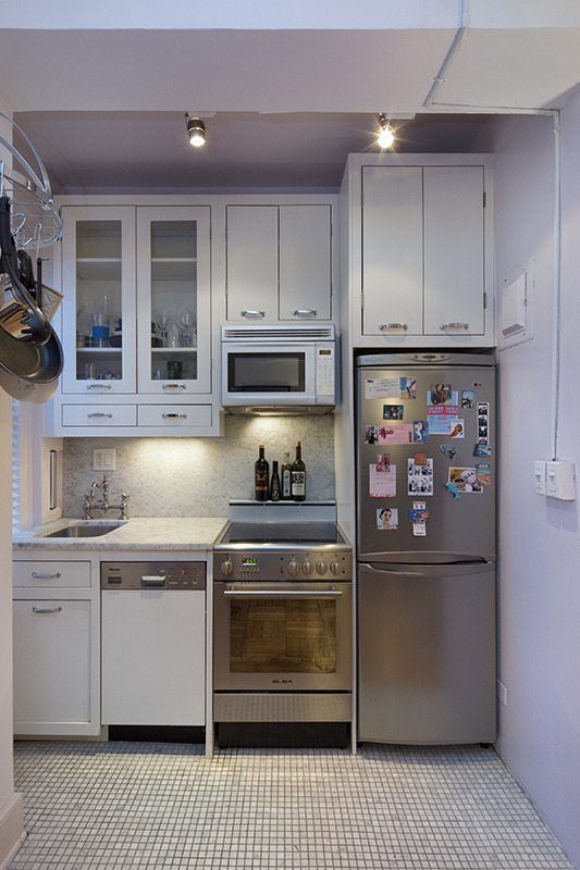 Making the Most of Small Spaces: Tips for Styling and Organizing Your Tiny Kitchen