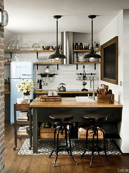 Making the Most of Small Spaces: Tips for Stylish and Functional Small Kitchens