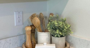 kitchen counter styling