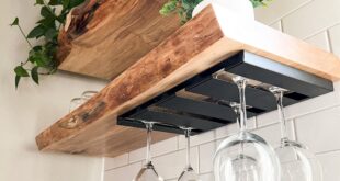 kitchen floating shelves