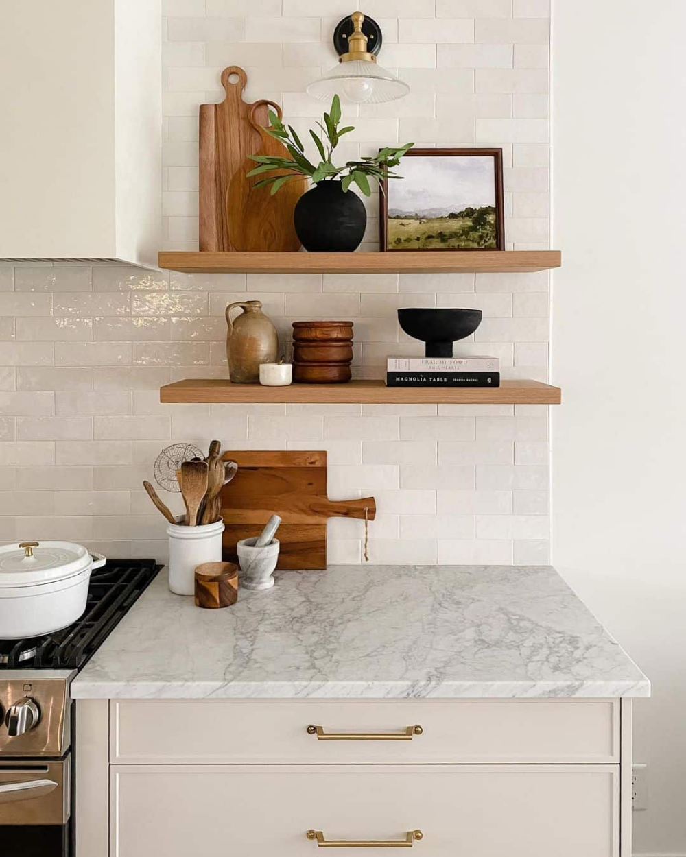 Maximize Your Kitchen Space with These
Creative Shelf Ideas