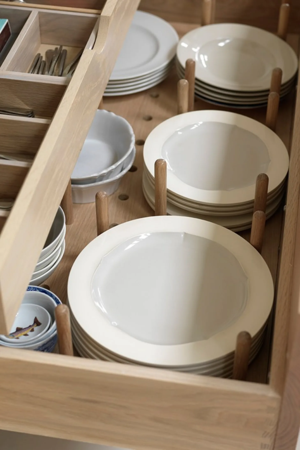 Maximizing Kitchen Space: Innovative Solutions for Efficient Storage