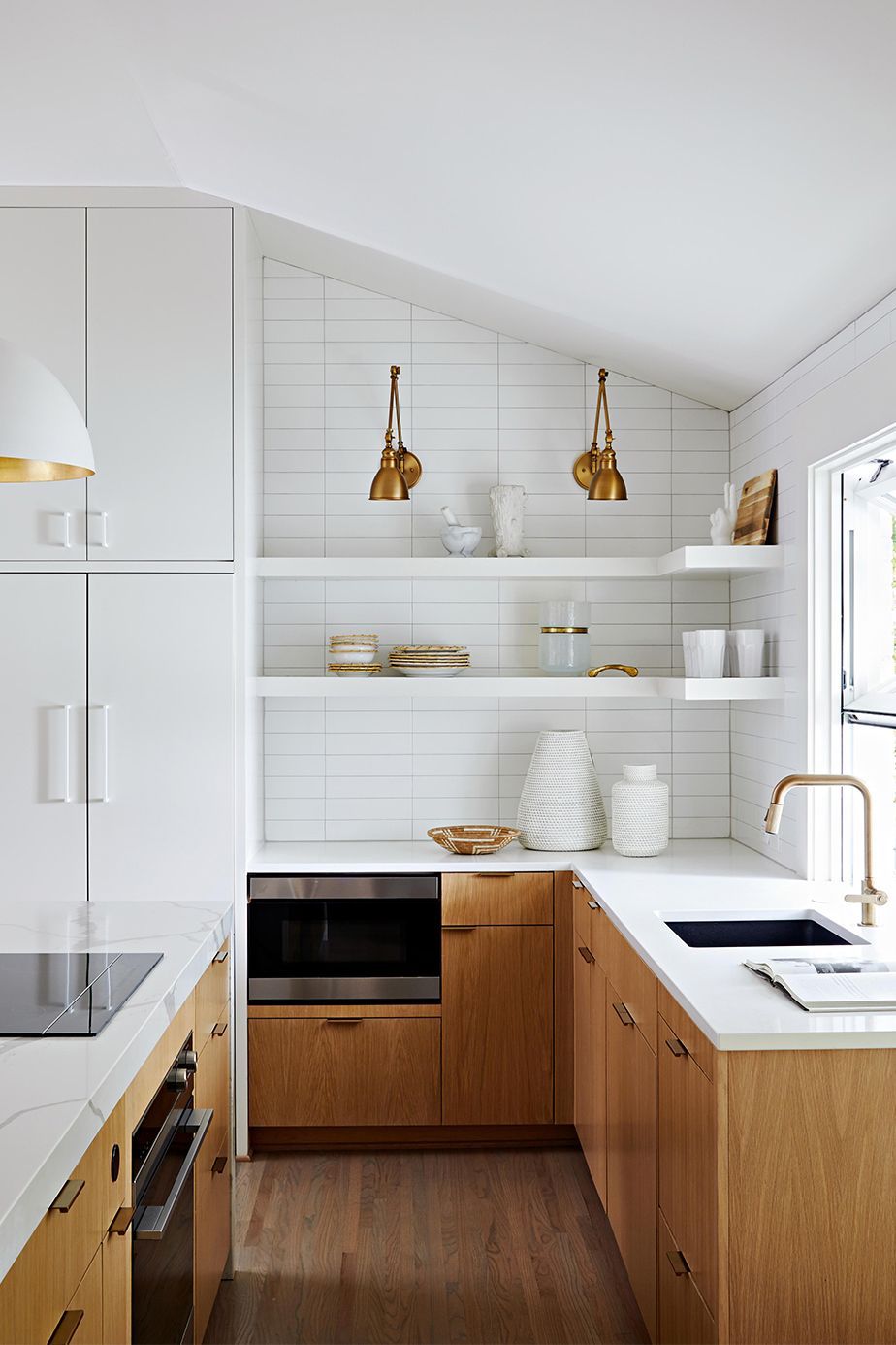 Maximizing Space: Small Kitchen Ideas for Efficiency and Style