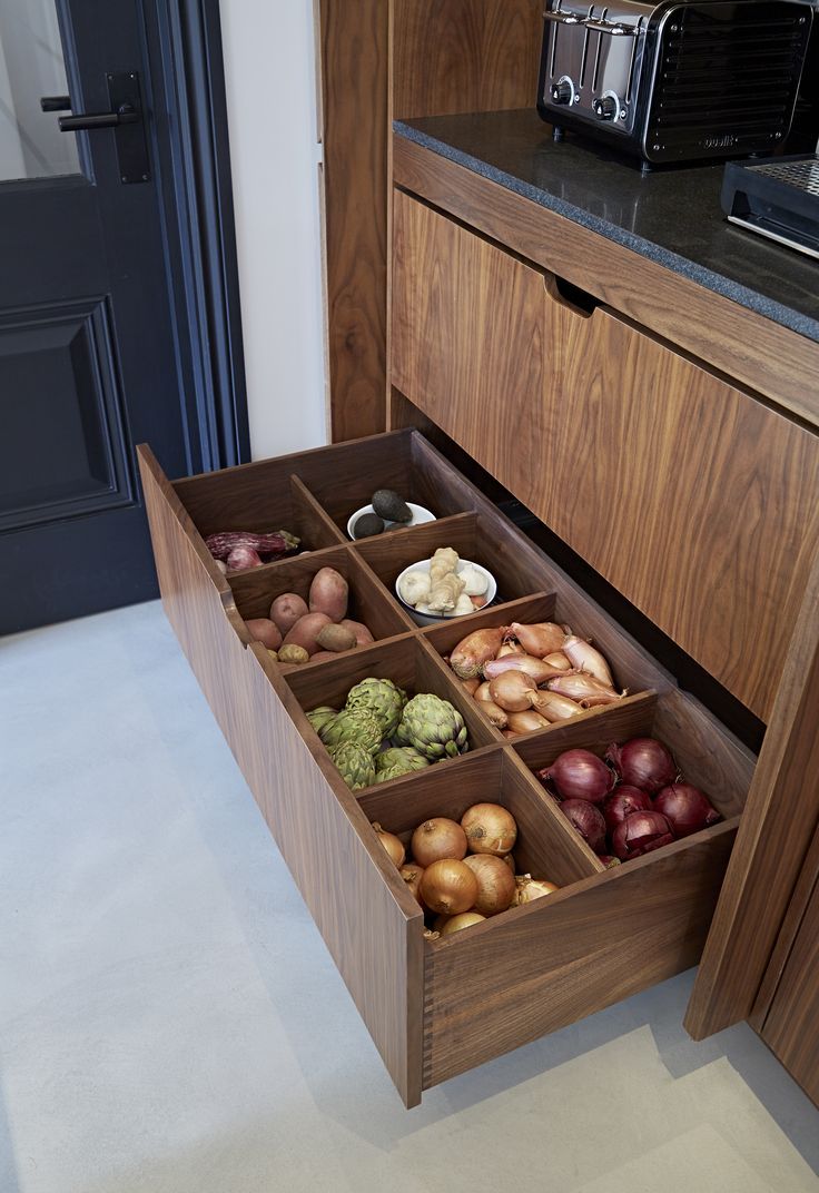 Maximizing Space and Functionality: The Ultimate Guide to Kitchen Storage Cabinets