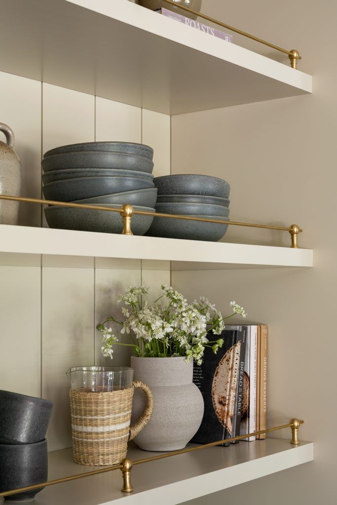 Maximizing your Kitchen Space with Stylish and Functional Shelving Solutions