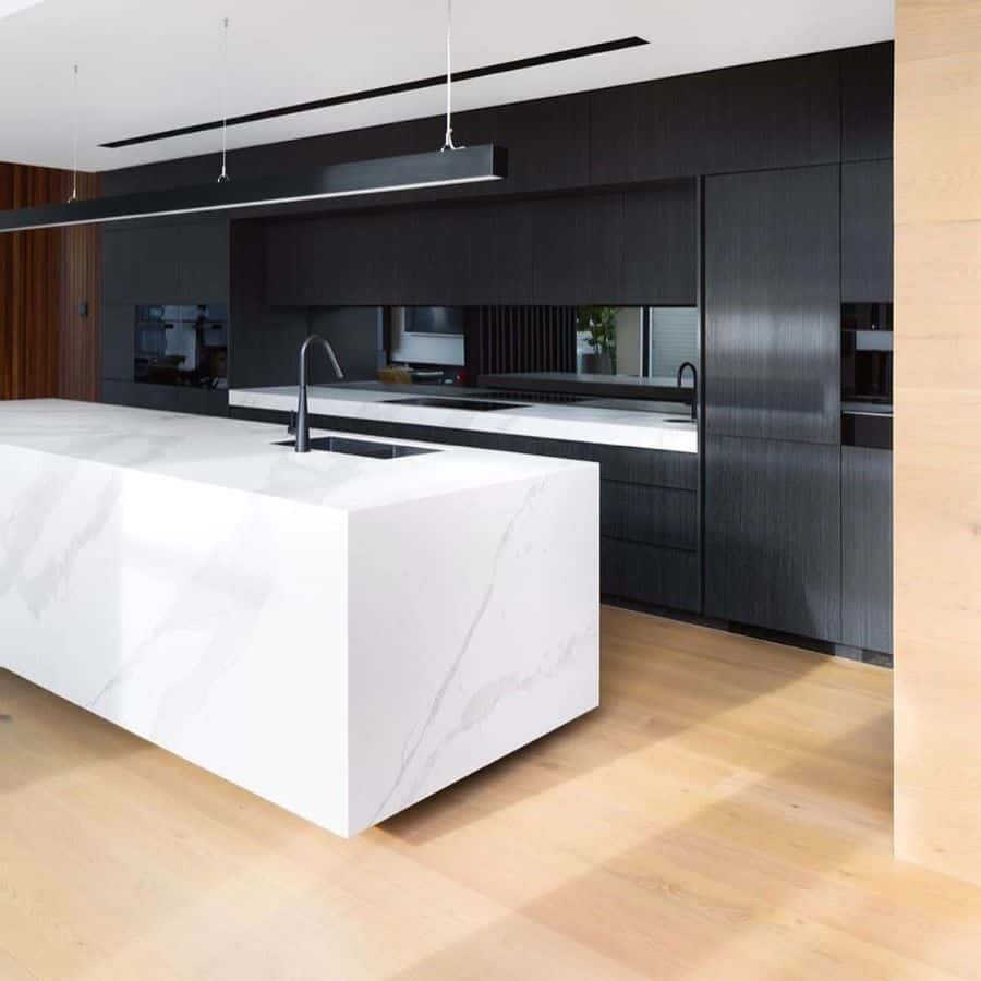 black and white kitchen ideas