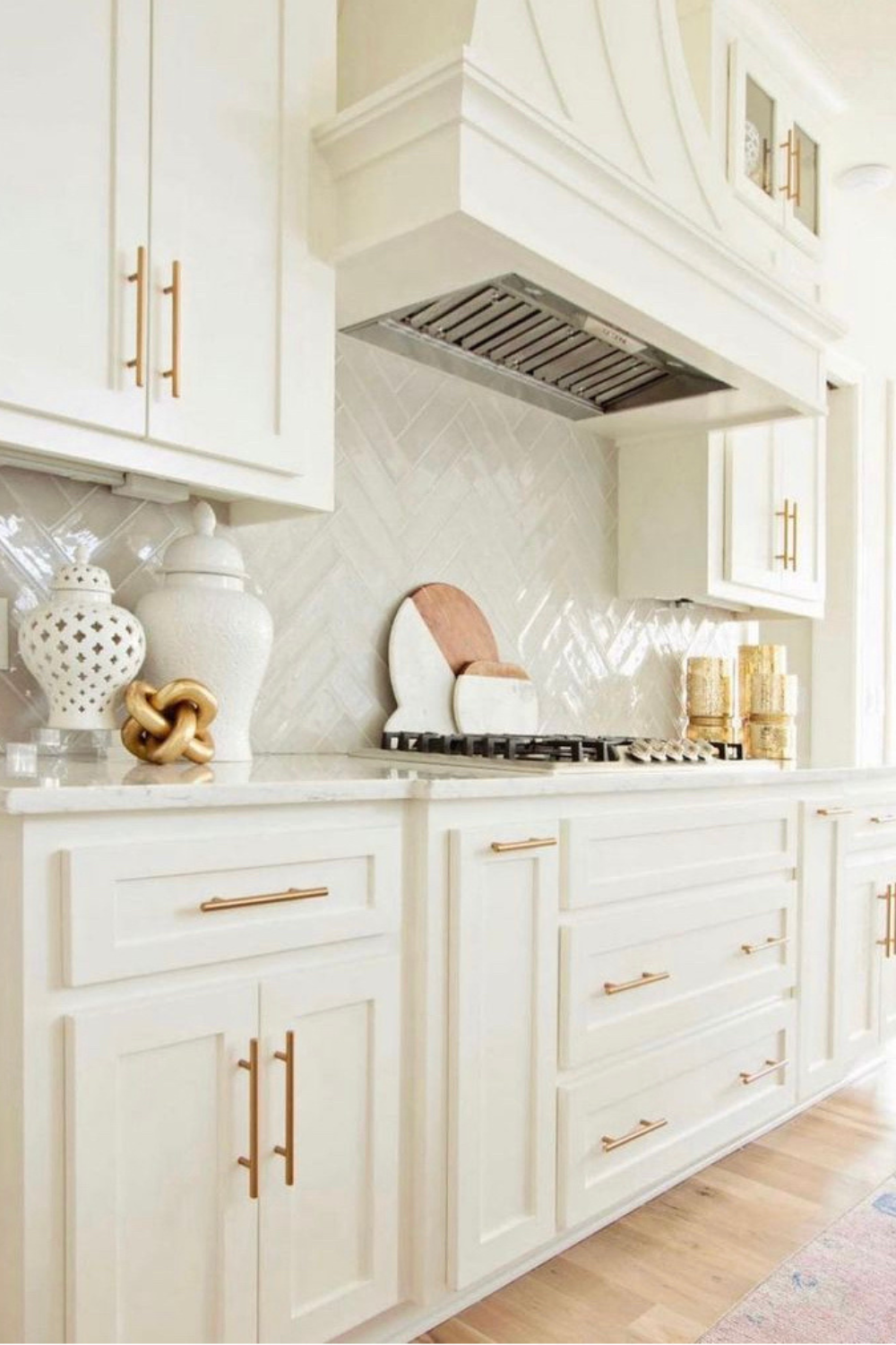 Revamp Your Kitchen with Stylish and Functional Cabinets