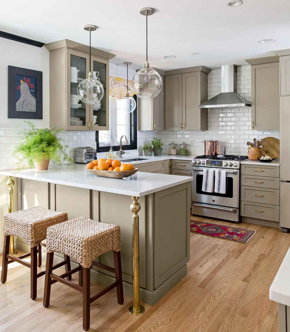 Revamp Your Space: Stunning Kitchen Makeovers to Transform Your Home