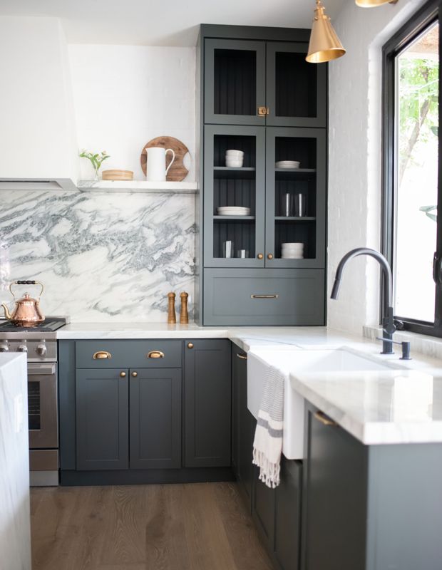 Revamp Your Space: Transformative Kitchen Makeovers for a Fresh Look