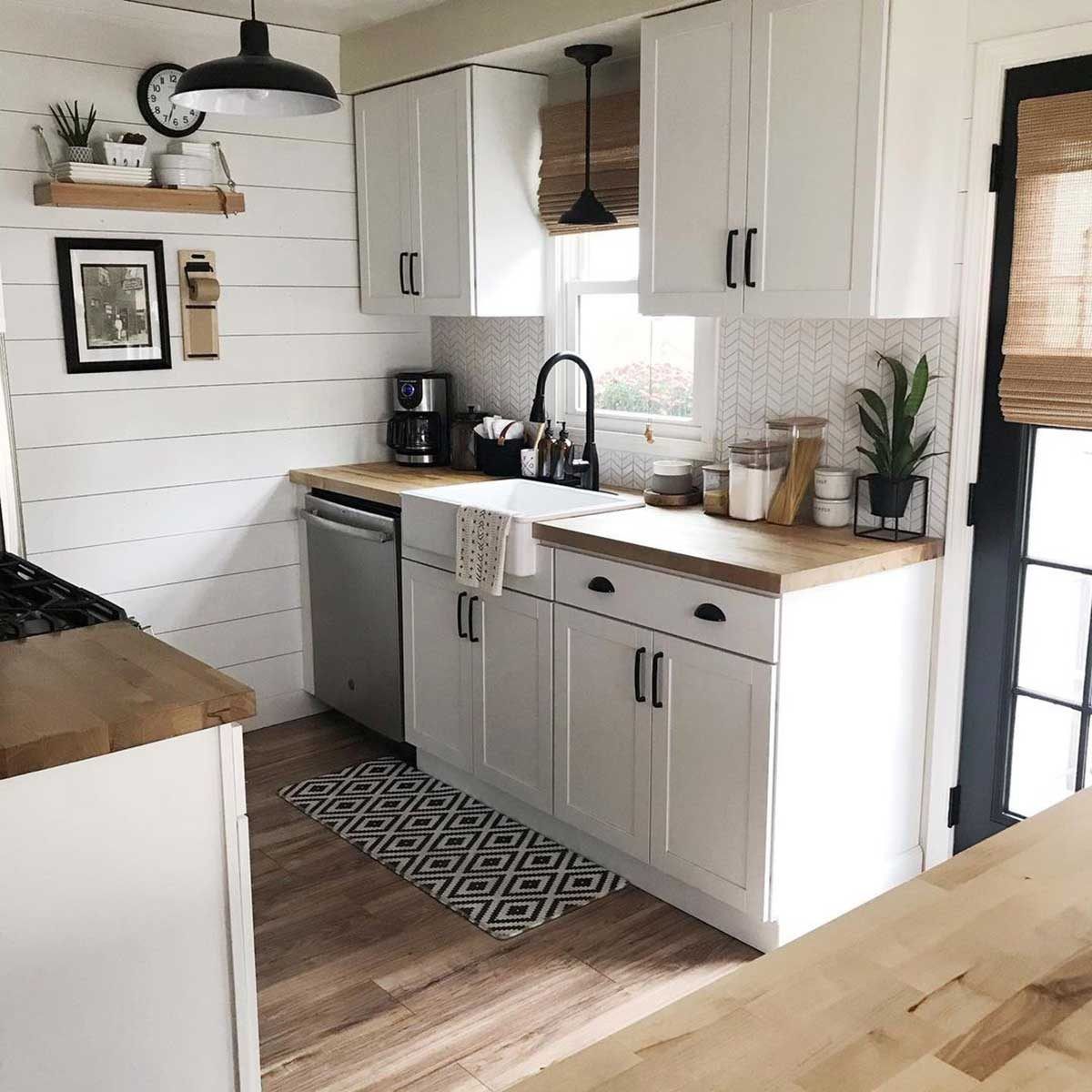 Small Kitchen, Big Impact: Transforming Your Space with a Budget-Friendly Remodel