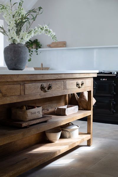 The Benefits of Adding a Kitchen Island to Your Home