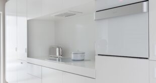 white kitchen