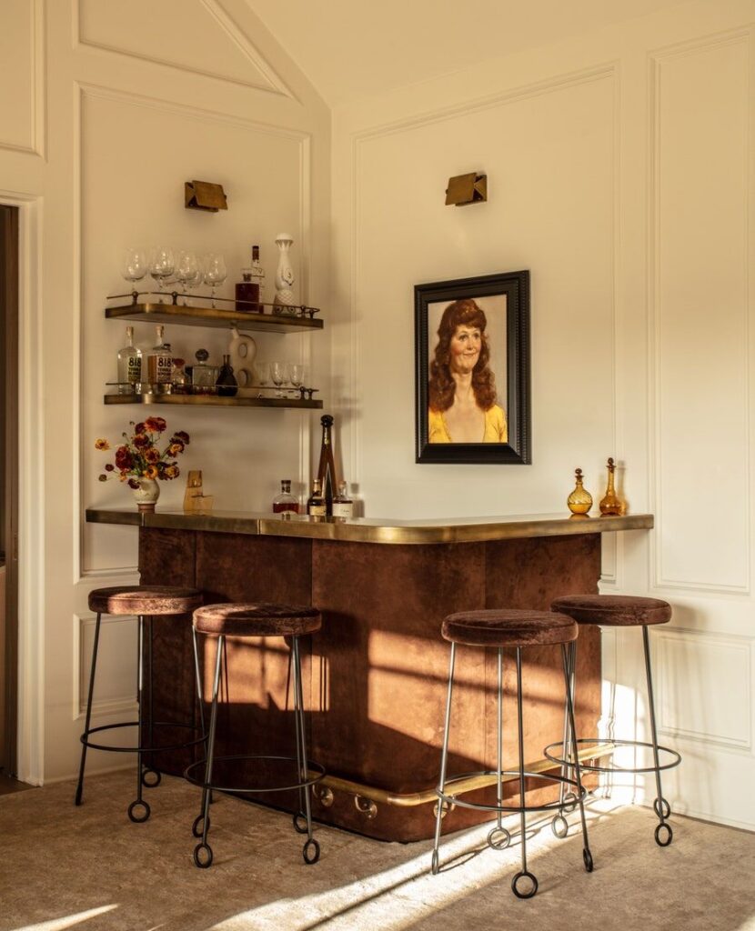 kitchen bar