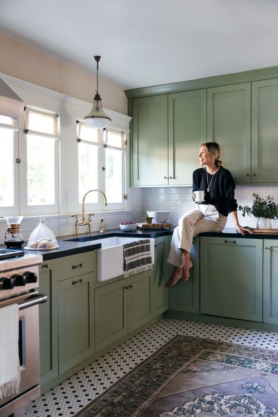 The Top Kitchen Paint Colors to Brighten Up Your Space