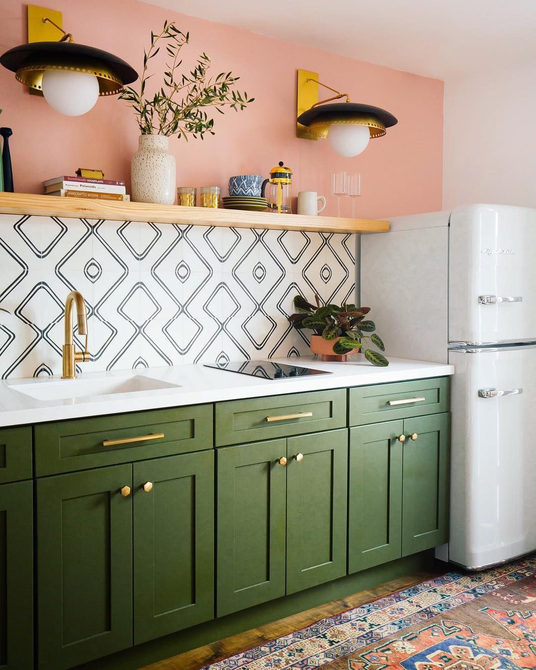 The Top Kitchen Paint Colors to Brighten Your Space