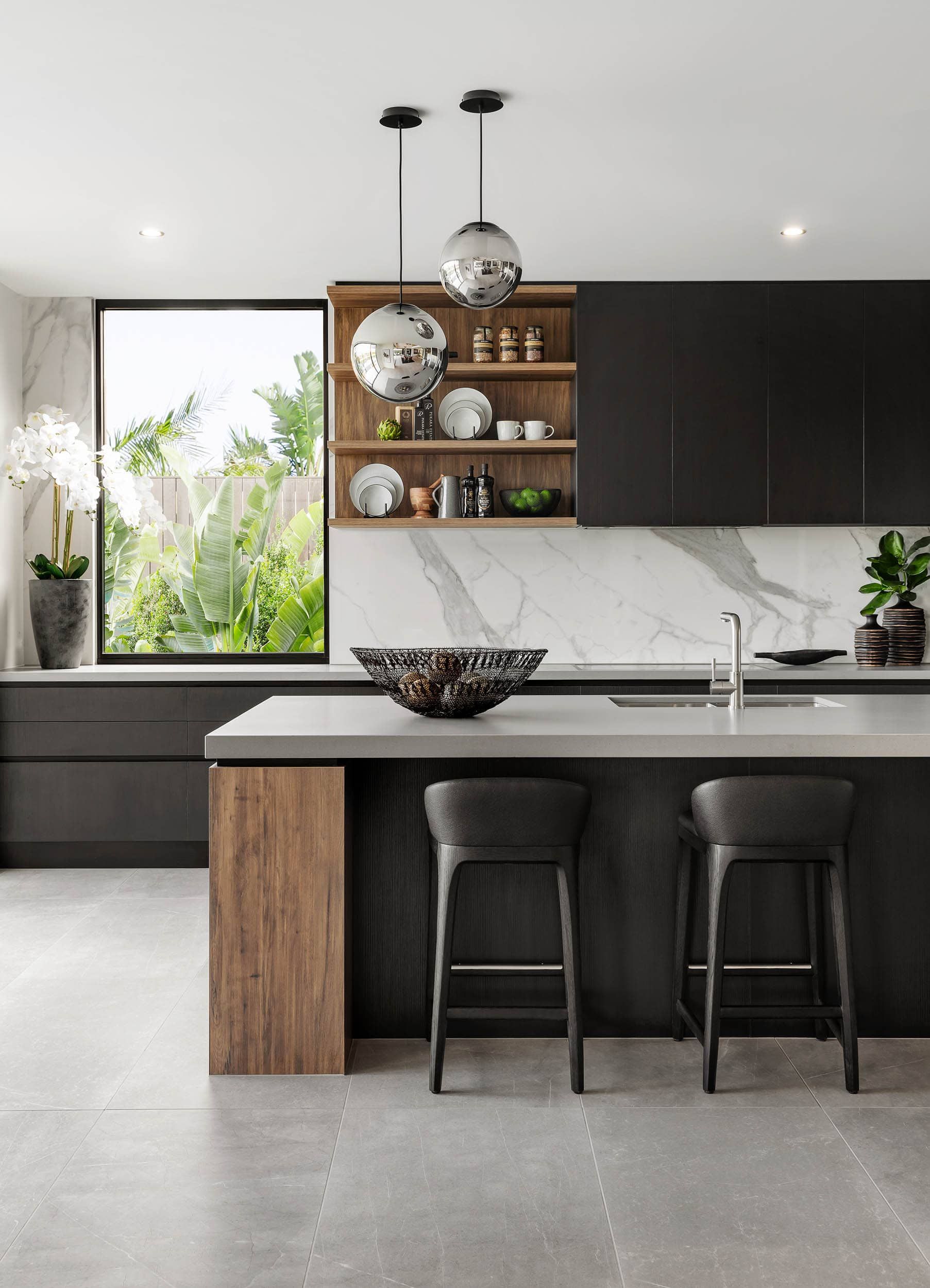 black and white kitchen ideas