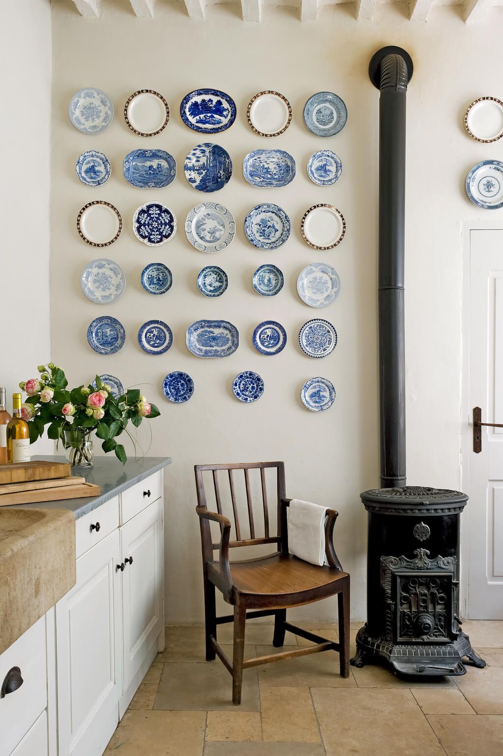 Timeless Elegance: Stunning White Kitchen Ideas for a Bright and Airy Space