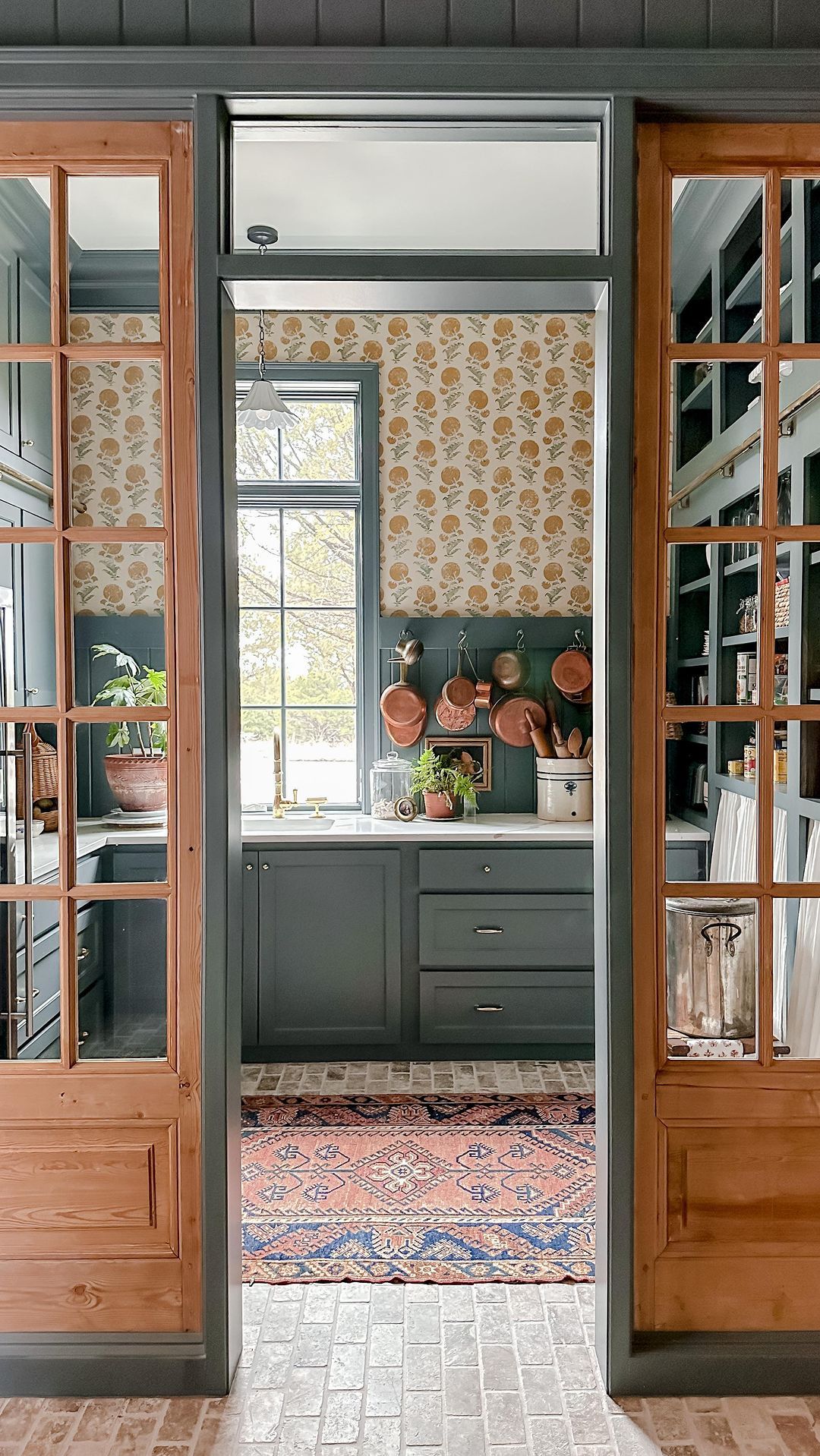Unlocking the Potential of Your Kitchen Pantry: Tips for Organization and Efficiency