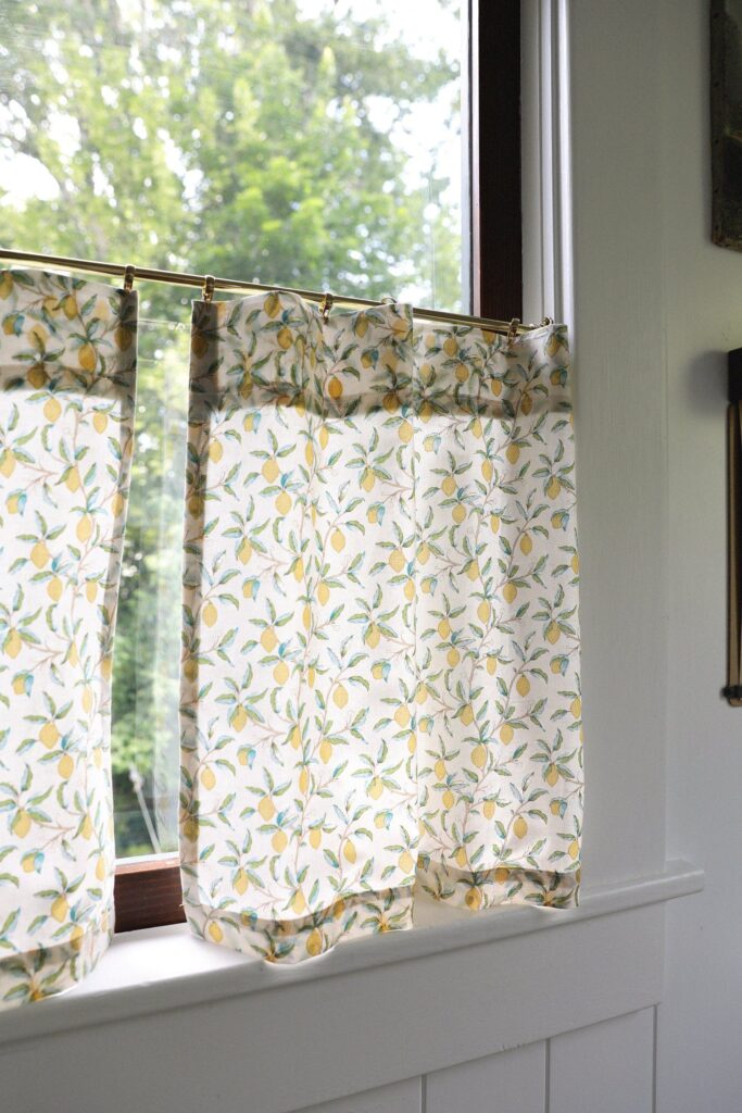 kitchen curtains