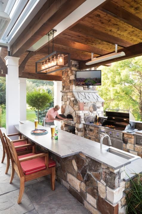 Inexpensive Outdoor Kitchen Ideas | Luxury outdoor kitchen .