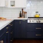 Midnight blue kitchen cabinets for 2018 #2018colourtrends .