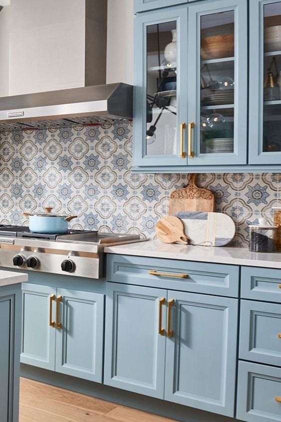 19 Unique Design Ideas for Kitchens with Blue Cabinets | Interior .