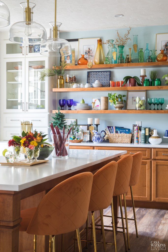 Colorful Boho Winter Kitchen – Casa Watkins Livi