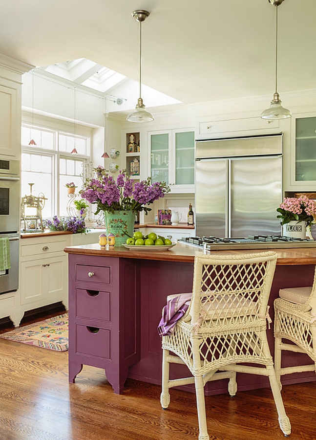 How to Create a Colorful Kitchen on a Budget: Market Mond